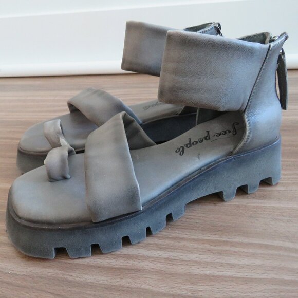 FREE PEOPLE Maddox Lug Sole Chunky Sandals in Pebble Gray Boho - Size US 8 - Picture 3 of 14